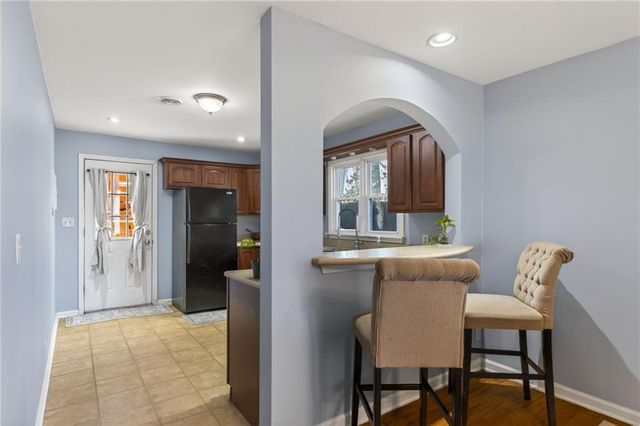 36 N Ridge Avenue, Liberty, MO 64068