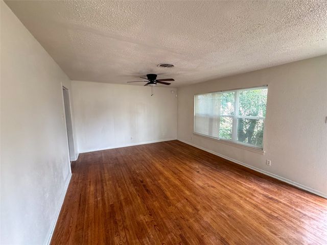 60 Pershing Drive A, Denison, TX 75020