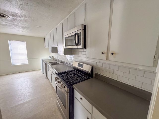 60 Pershing Drive A, Denison, TX 75020