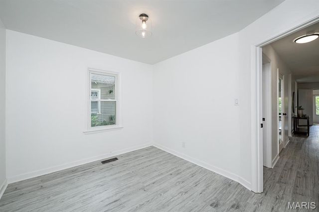 2528 Creve Coeur Drive, Brentwood, MO 63144