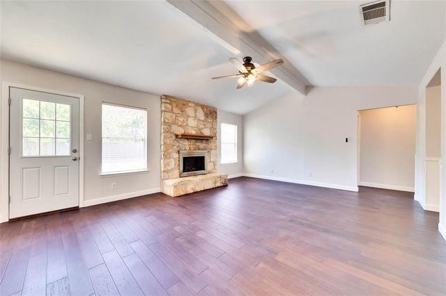 519 Yucca DR, Round Rock, TX 78681
