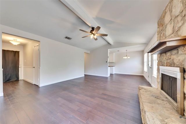 519 Yucca DR, Round Rock, TX 78681