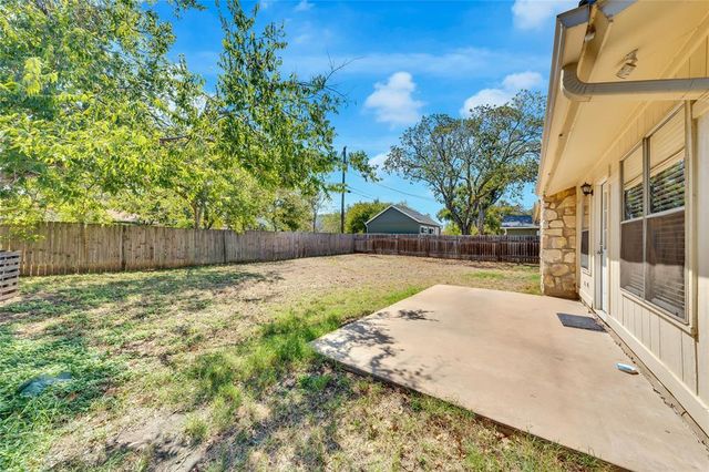 519 Yucca DR, Round Rock, TX 78681