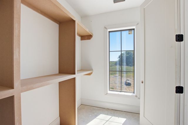 140 Hever Aly, Thompsons Station, TN 37179
