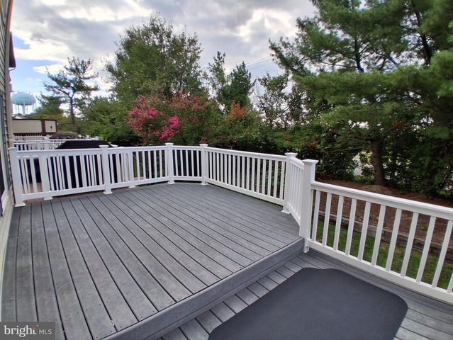7 REDWOOD CT, Glassboro, NJ 08028