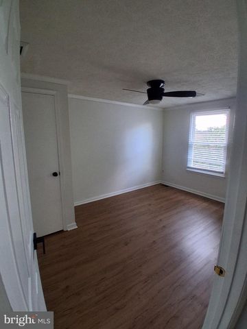 7 REDWOOD CT, Glassboro, NJ 08028