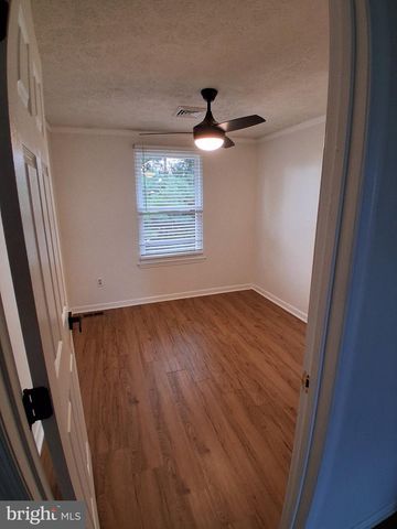 7 REDWOOD CT, Glassboro, NJ 08028