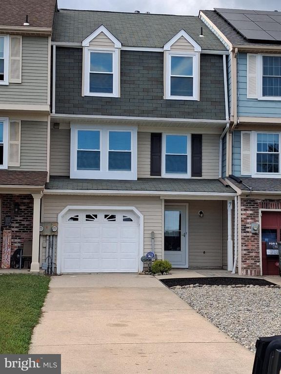 7 REDWOOD CT, Glassboro, NJ 08028