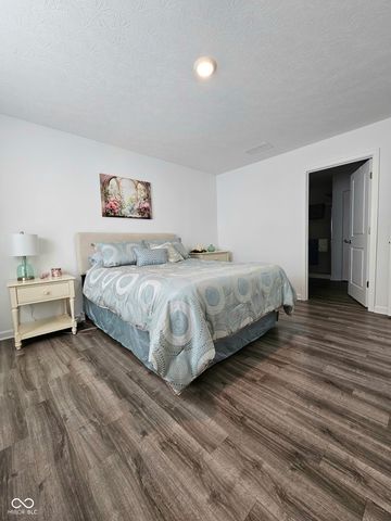 1229 Fleming Drive, Greenfield, IN 46140