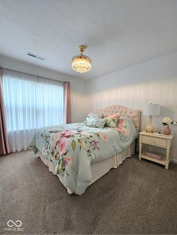 1229 Fleming Drive, Greenfield, IN 46140