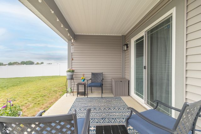 1229 Fleming Drive, Greenfield, IN 46140