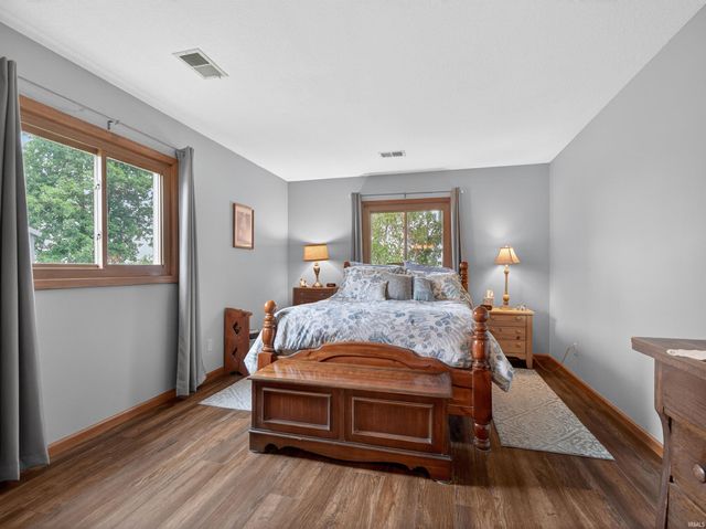 422 Meadow Lane, Ossian, IN 46777