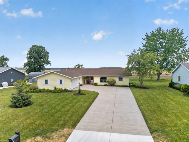 422 Meadow Lane, Ossian, IN 46777