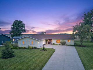 422 Meadow Lane, Ossian, IN 46777