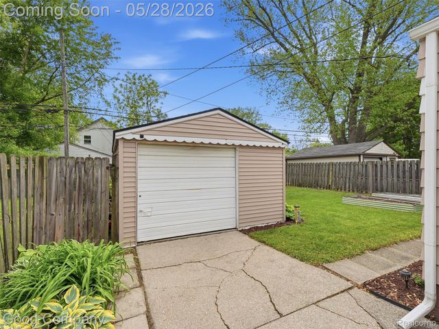 1620 Browning Street, Ferndale, MI 48220