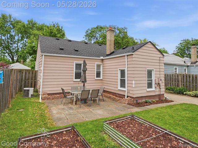 1620 Browning Street, Ferndale, MI 48220