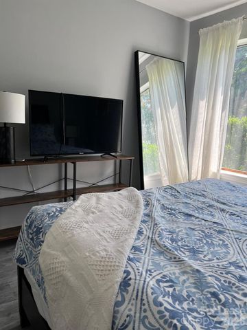 4048 Tamerlane Drive, Charlotte, NC 28205