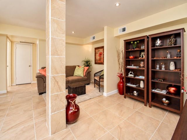 10555 Turtlewood Court 1716, Houston, TX 77072