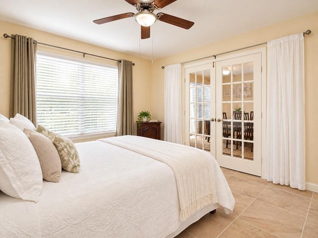 10555 Turtlewood Court 1716, Houston, TX 77072