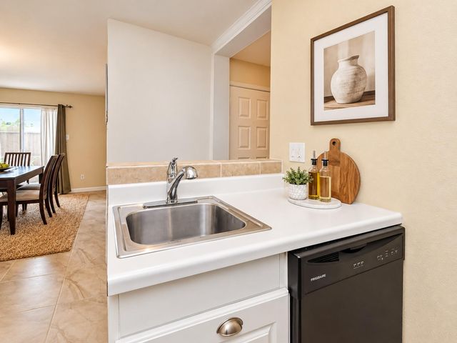 10555 Turtlewood Court 1716, Houston, TX 77072