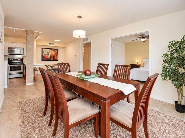 10555 Turtlewood Court 1716, Houston, TX 77072