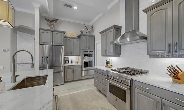 714 ISLEBAY DRIVE, Apollo Beach, FL 33572