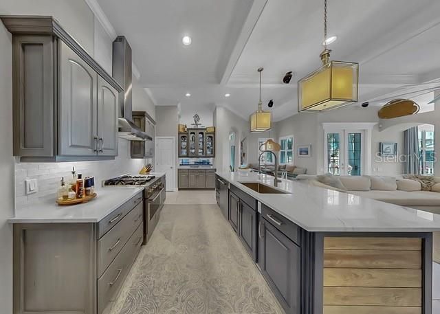 714 ISLEBAY DRIVE, Apollo Beach, FL 33572