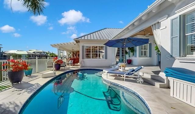 714 ISLEBAY DRIVE, Apollo Beach, FL 33572