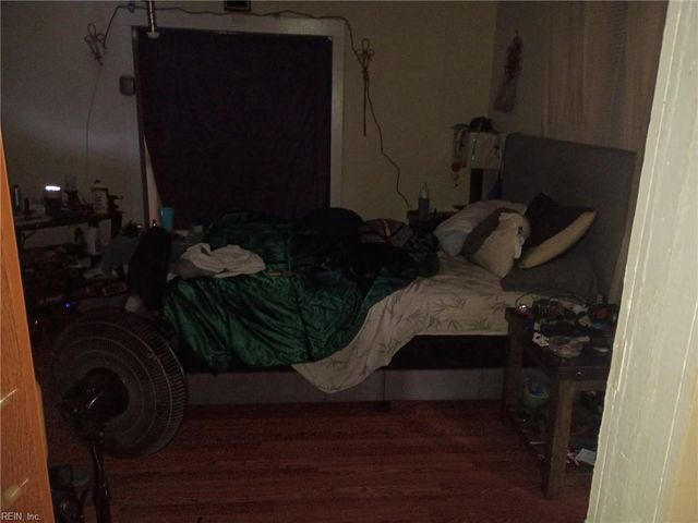 1017 Longstreet LN, Suffolk, VA 23437