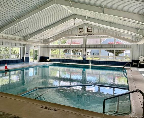 302 Commons Way E, Fishkill, NY 12524