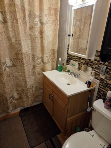 302 Commons Way E, Fishkill, NY 12524