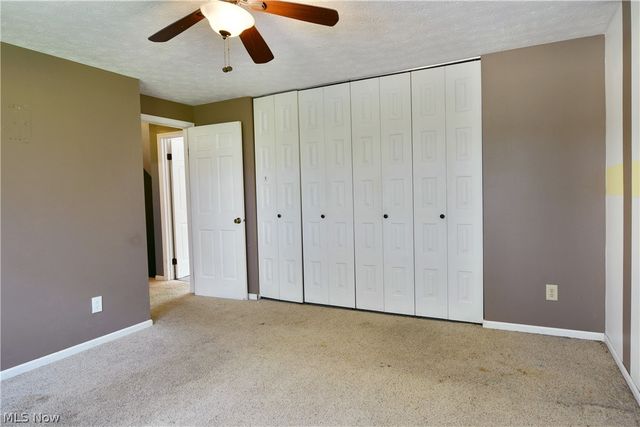 1323 Cedarwood Drive, Mineral Ridge, OH 44440