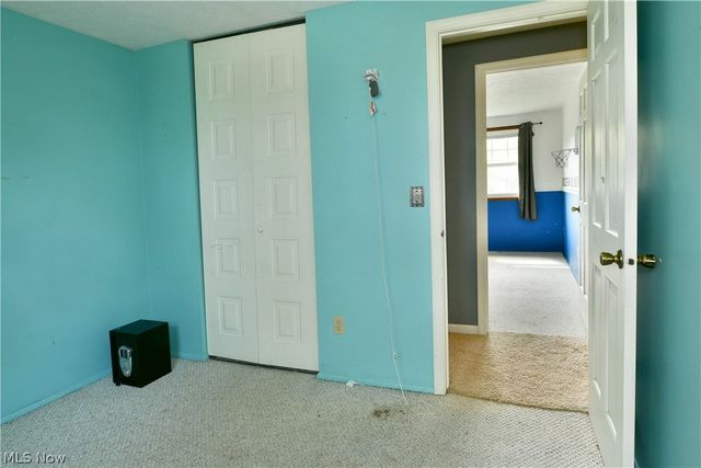 1323 Cedarwood Drive, Mineral Ridge, OH 44440