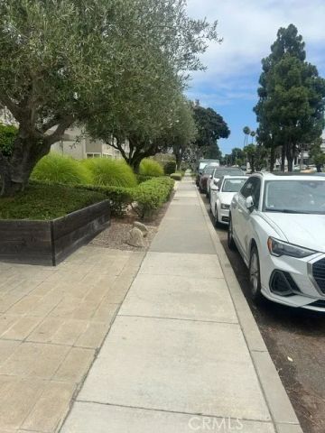 1728 Westcliff Drive 18, Newport Beach, CA 92660
