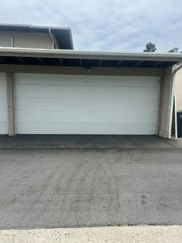 1728 Westcliff Drive 18, Newport Beach, CA 92660