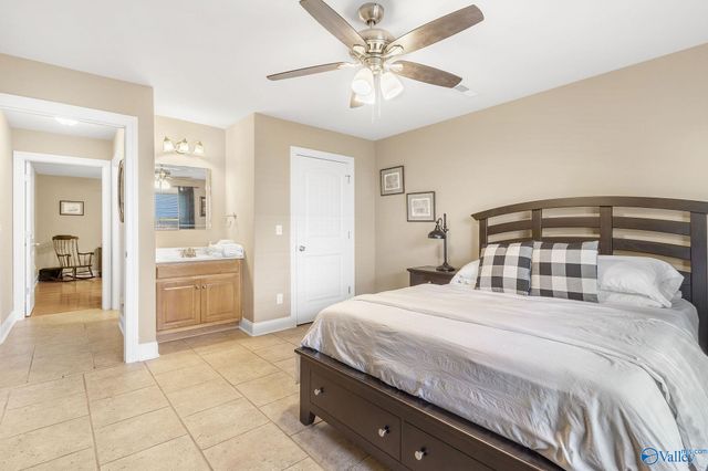 17935 Lakeside Estates Road, Athens, AL 35614