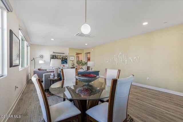 2870 Wagon Wheel Road 203, Oxnard, CA 93036