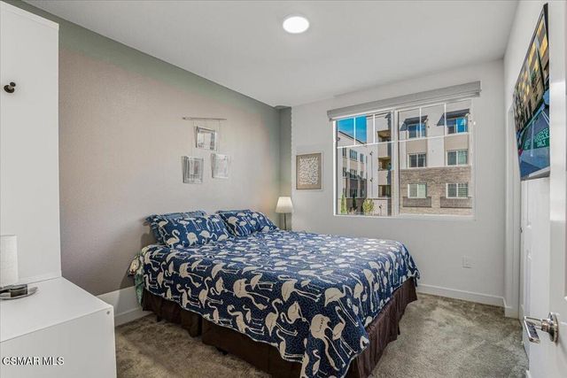 2870 Wagon Wheel Road 203, Oxnard, CA 93036