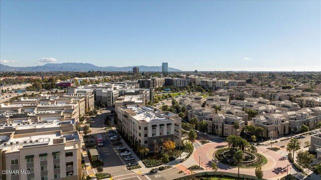 2870 Wagon Wheel Road 203, Oxnard, CA 93036