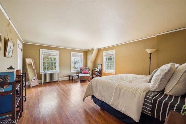 31 Hamilton Rd, Morristown Town, NJ 07960