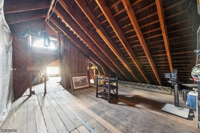 31 Hamilton Rd, Morristown Town, NJ 07960