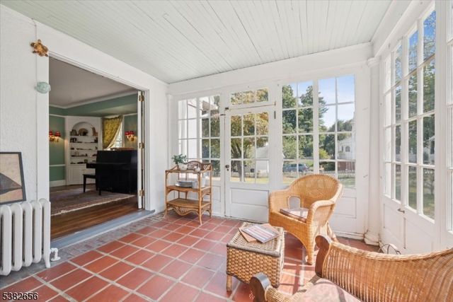 31 Hamilton Rd, Morristown Town, NJ 07960