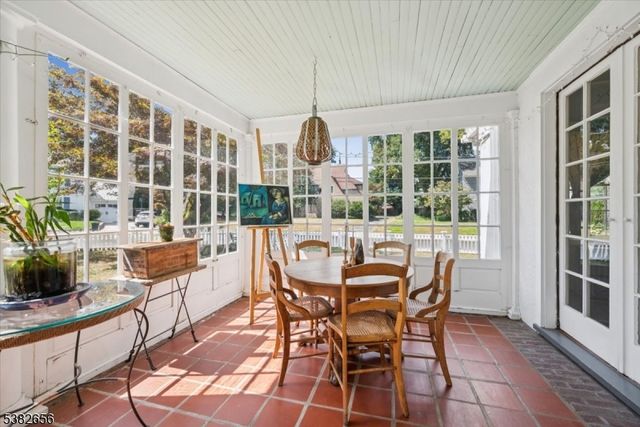 31 Hamilton Rd, Morristown Town, NJ 07960