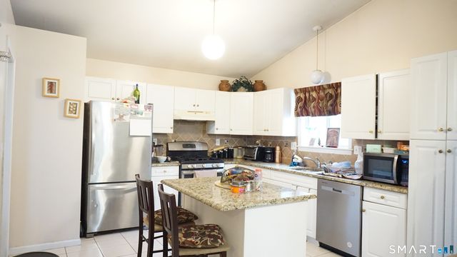 256 Brewster Road, Milford, CT 06460