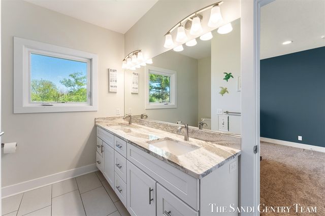 17940 Cove Street, Spring Lake, MI 49456
