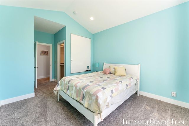 17940 Cove Street, Spring Lake, MI 49456