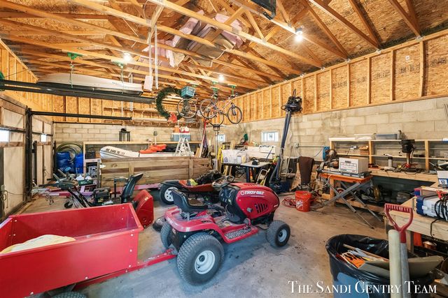 17940 Cove Street, Spring Lake, MI 49456