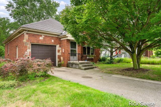 2344 Madison Avenue Se, City Of Grand Rapids, MI 49507