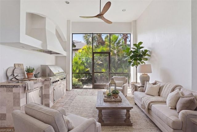 3027 Mona Lisa BLVD, Naples, FL 34119