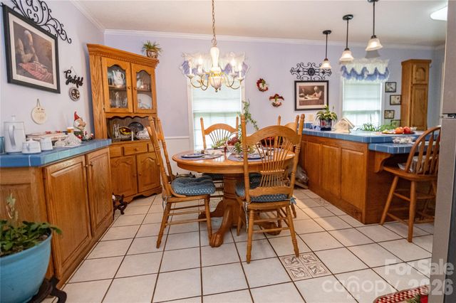 100 Oakridge Drive, Morganton, NC 28655